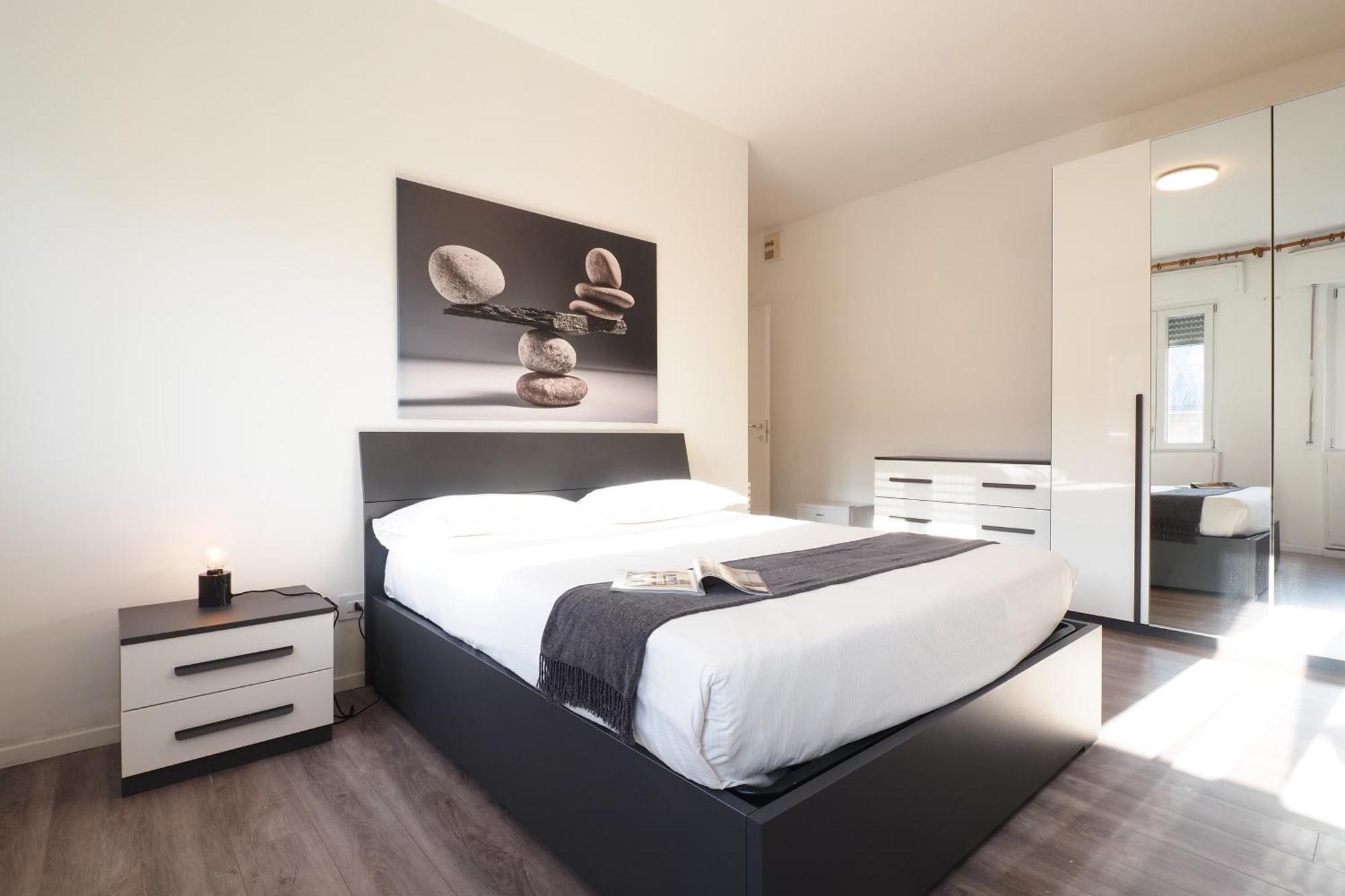 Contempora - Camera Plana B * Milan