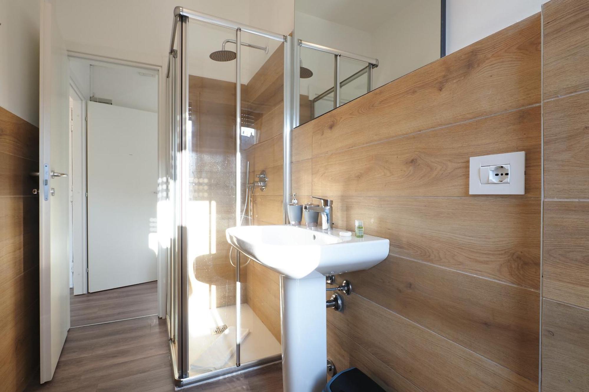 Contempora - Camera Plana B Guest house Milan