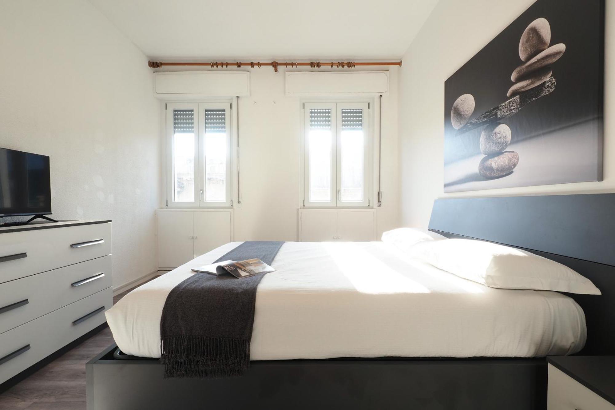 Contempora - Camera Plana B Guest house Milan