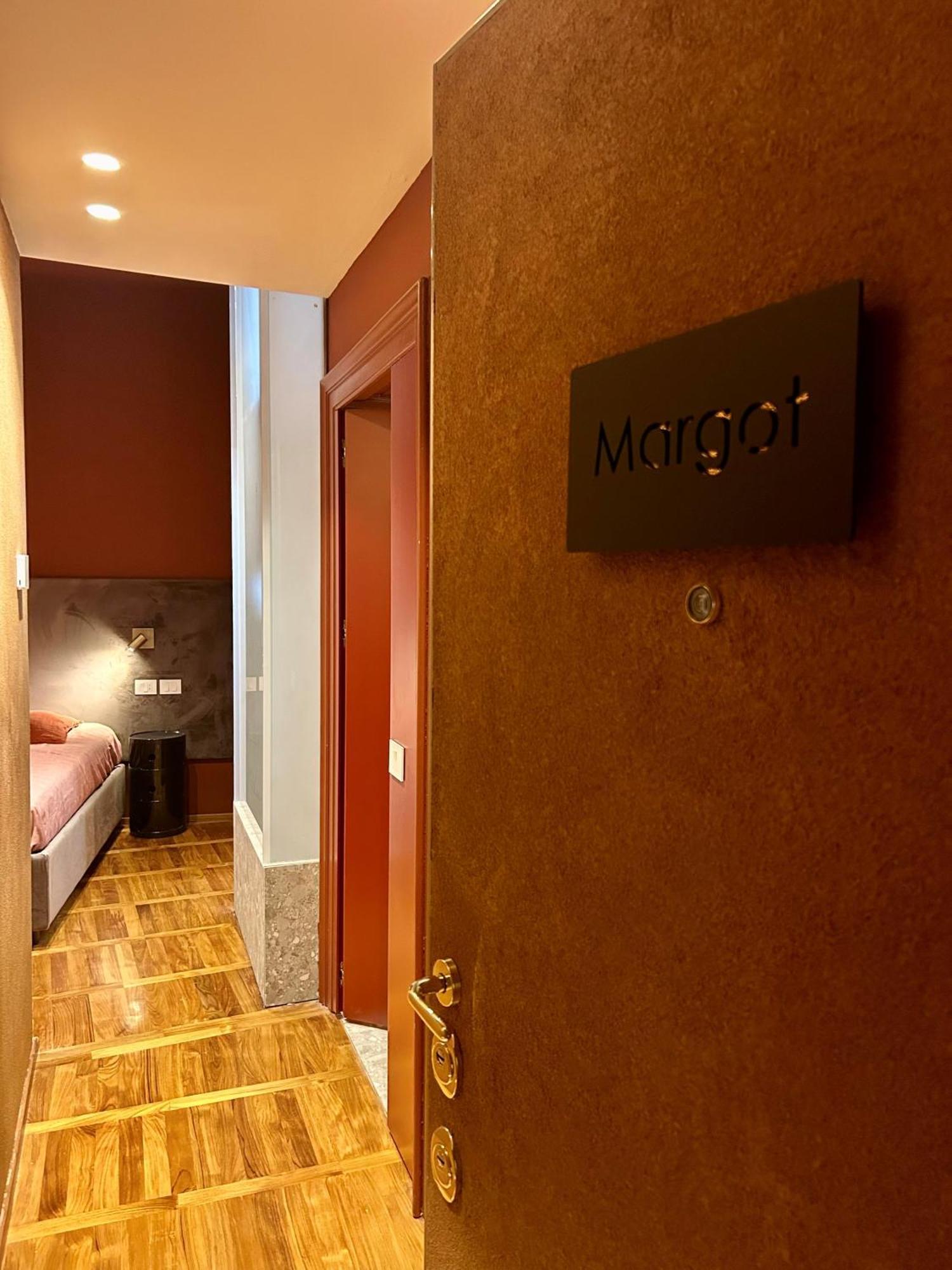 Apartment Fifty Eight Regina Margherita Milan