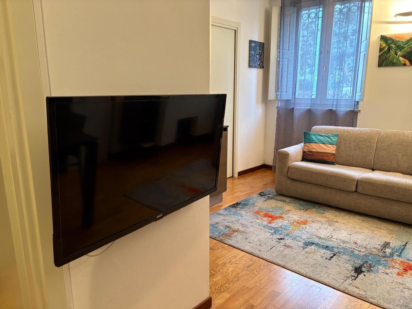 Apartment Lillaholidays - Tertulliano 8 *