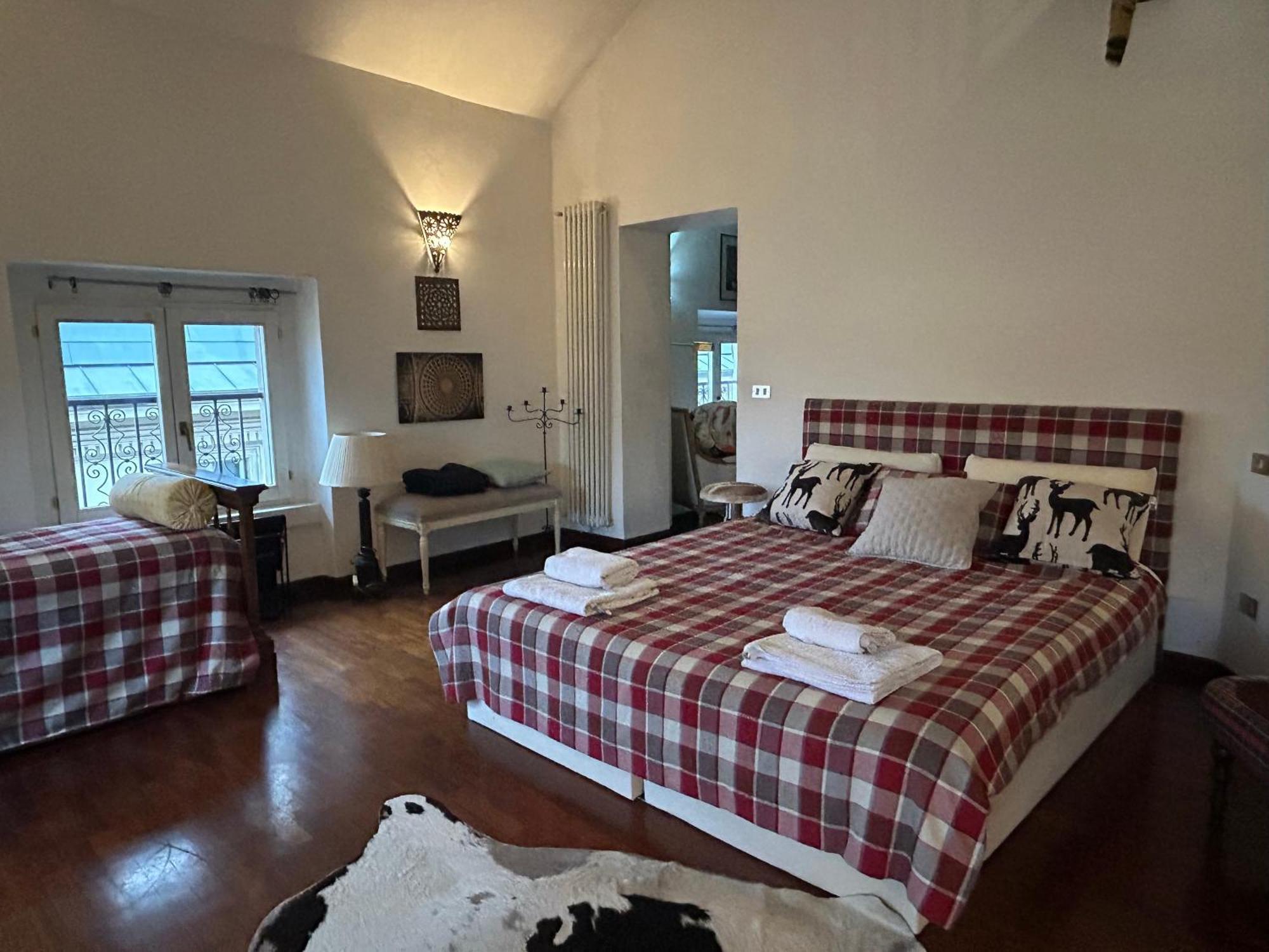 Casa Tiare, Artsy Zona Brera Moscova Apartment Milan