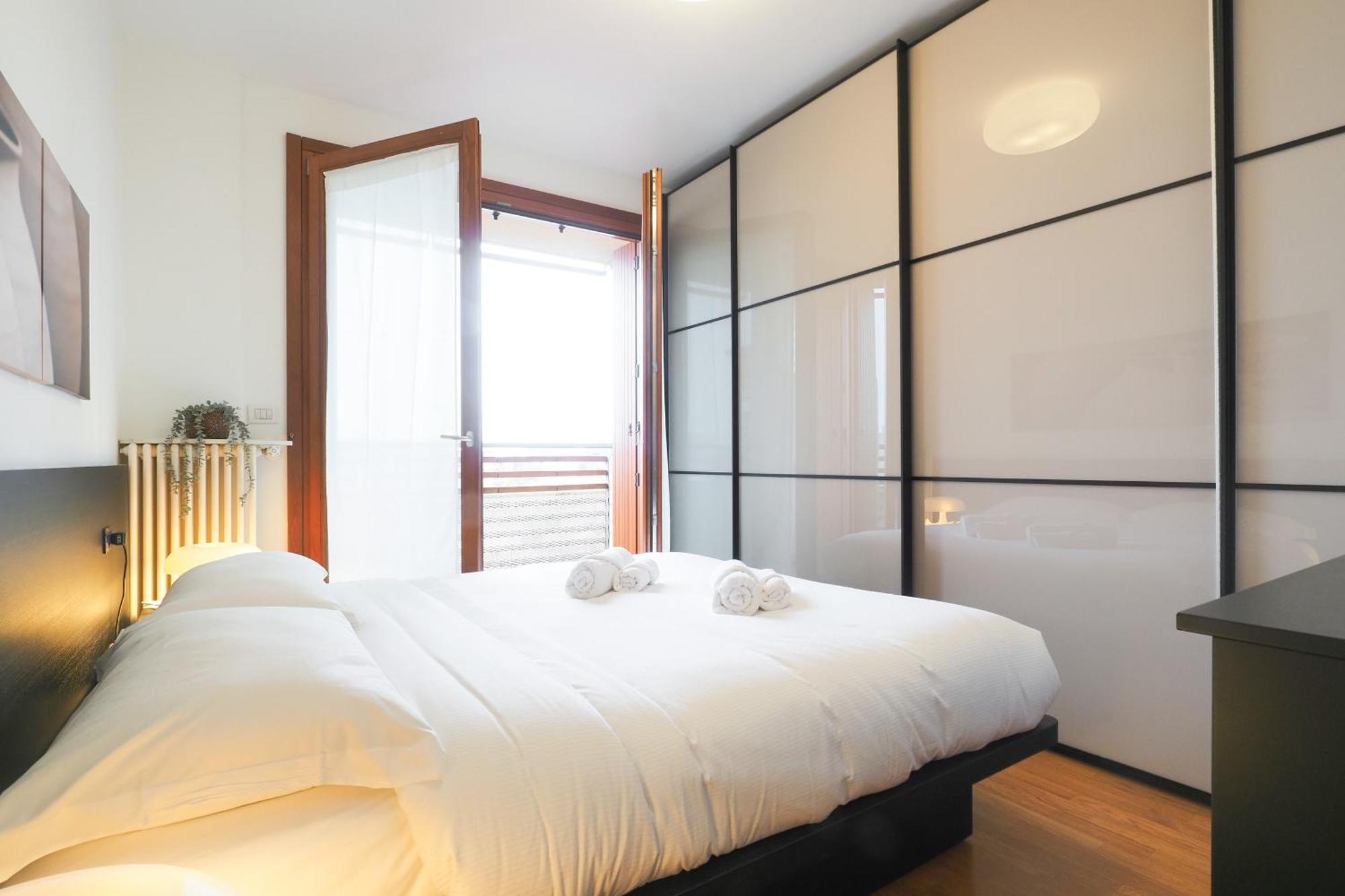 Apartamento Primopiano - Monza 212 Milão