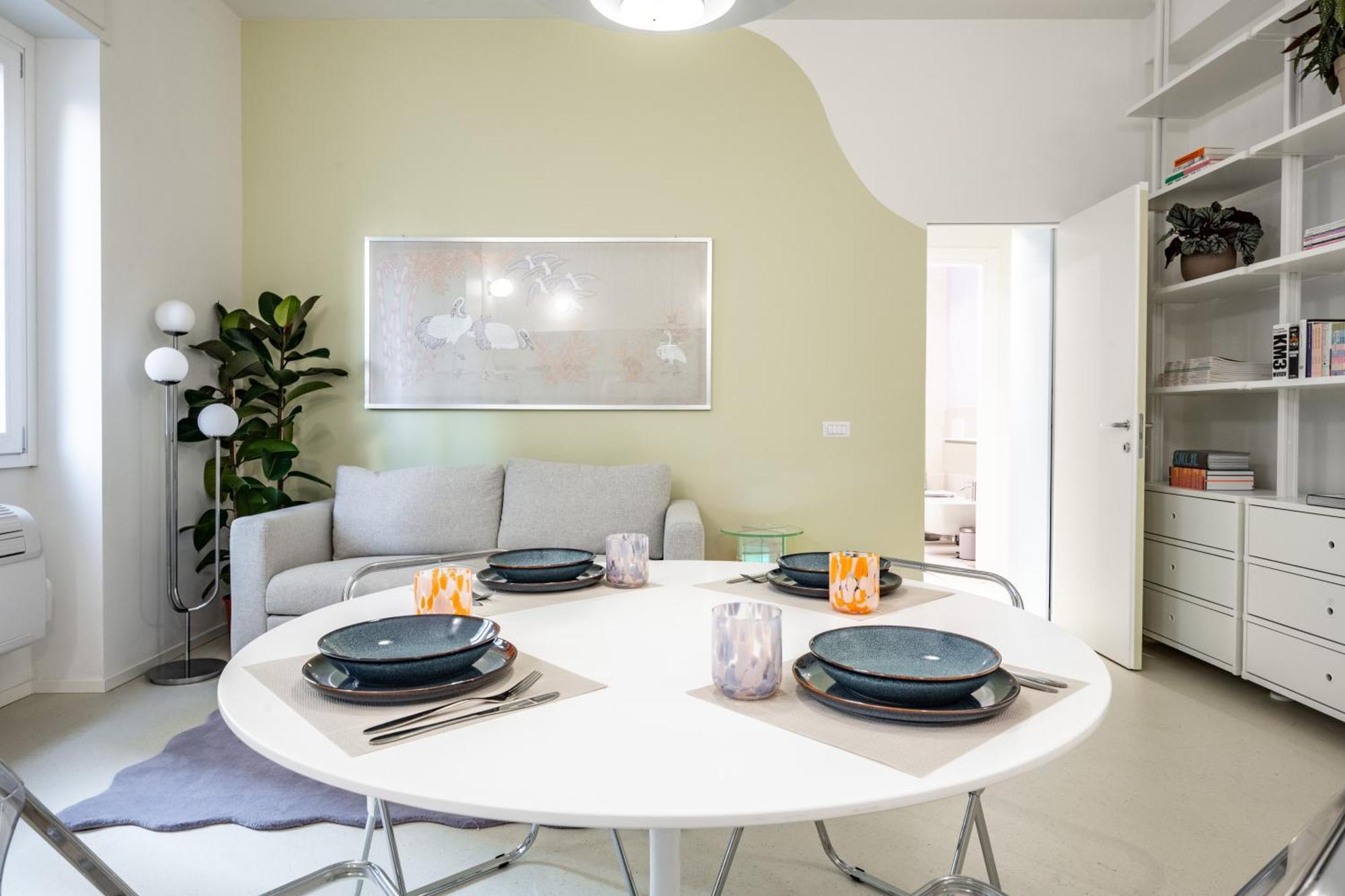 Apartment Isola Urban Oasis - Cozy & Stylish Milan