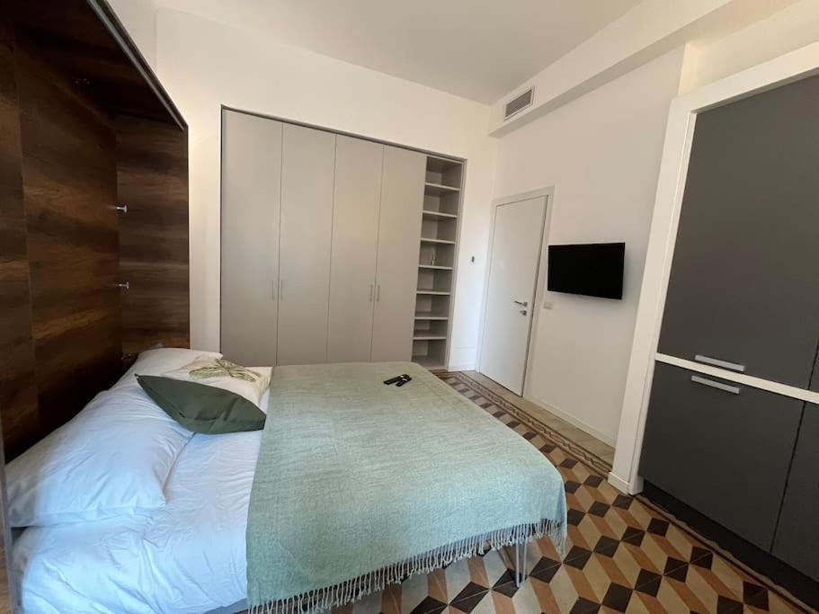 Tiny With Ideal Subway Connection Holiday home Milan