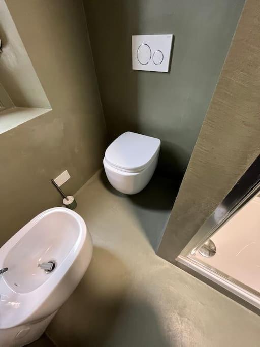 Tiny With Ideal Subway Connection * Milan