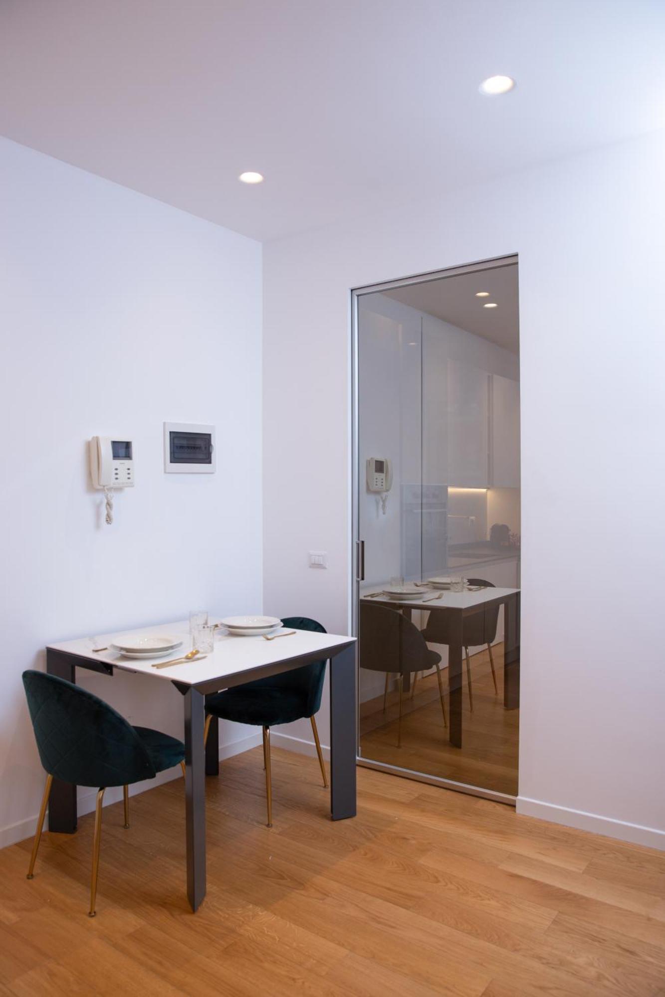 Downtown Porta Nuova - New Luxury Milão