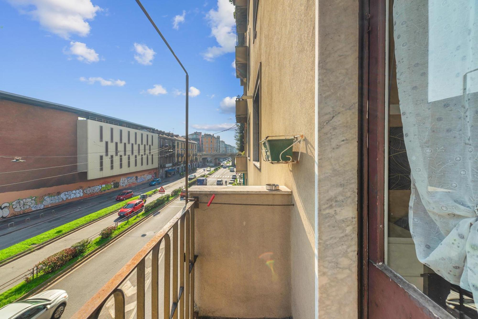 Apartment Mo117 -loreto- Duomo-large - View Of - Milan
