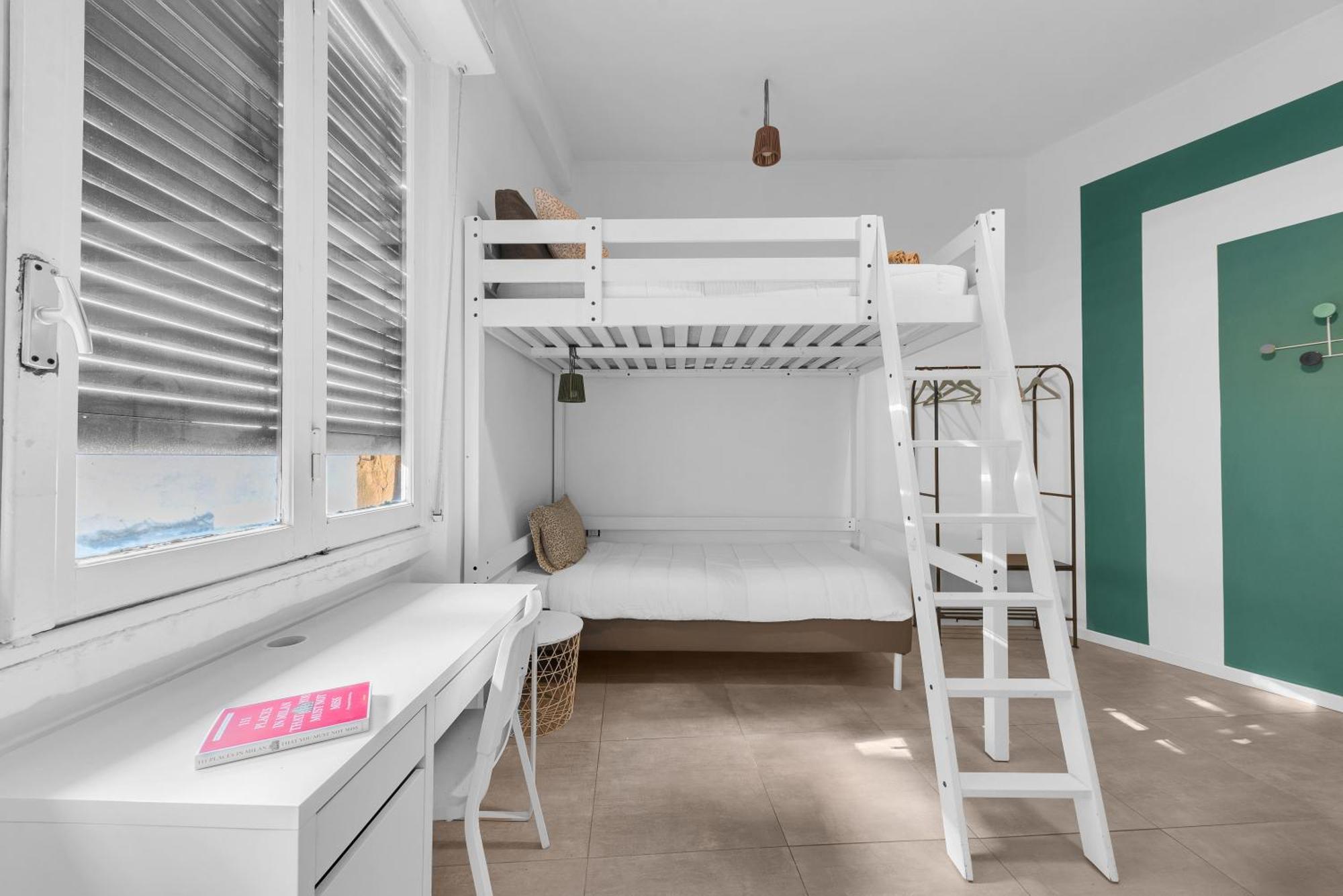 Apartment Mo117 -loreto- Duomo-large - View Of - Milan