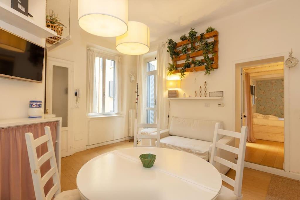 Wonderful Onebedroom Flat Chinatown - Mirable Pm Apartment