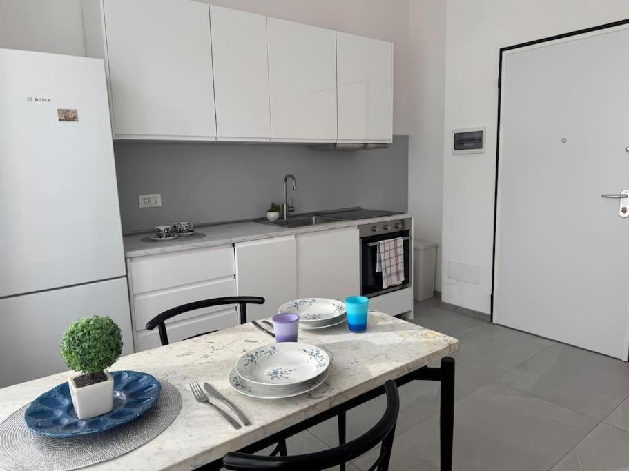 --free Private Parking-wi- Fi And A-c Apartamento