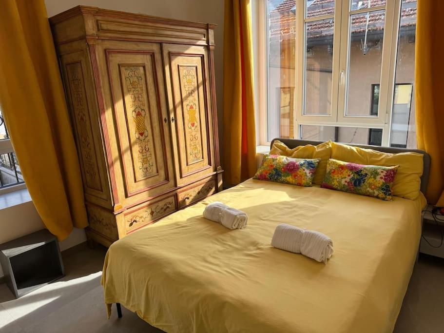 --free Private Parking-wi- Fi And A-c Apartamento Milão