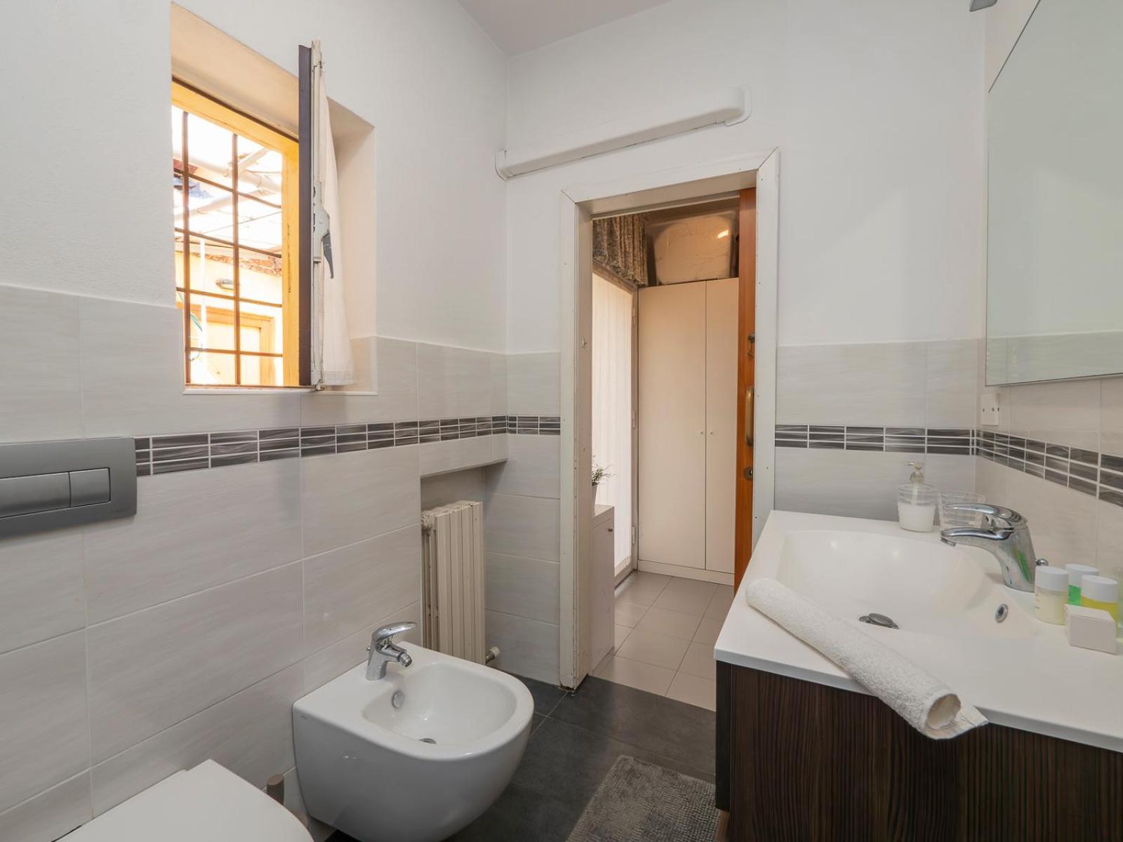 Silent Flat Between Duomo And Navigli Milano