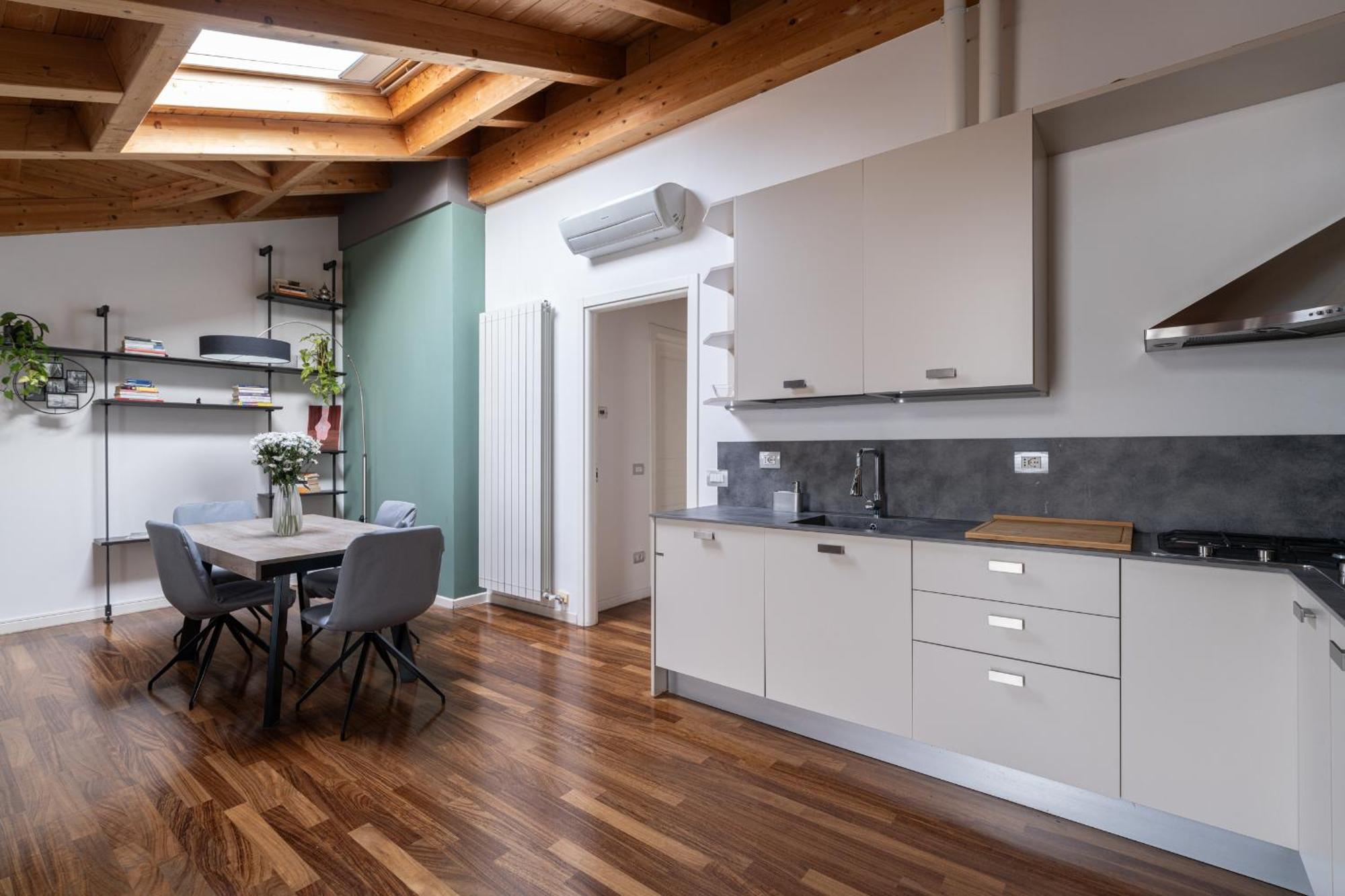 Spazioso Loft In Bicocca Apartment