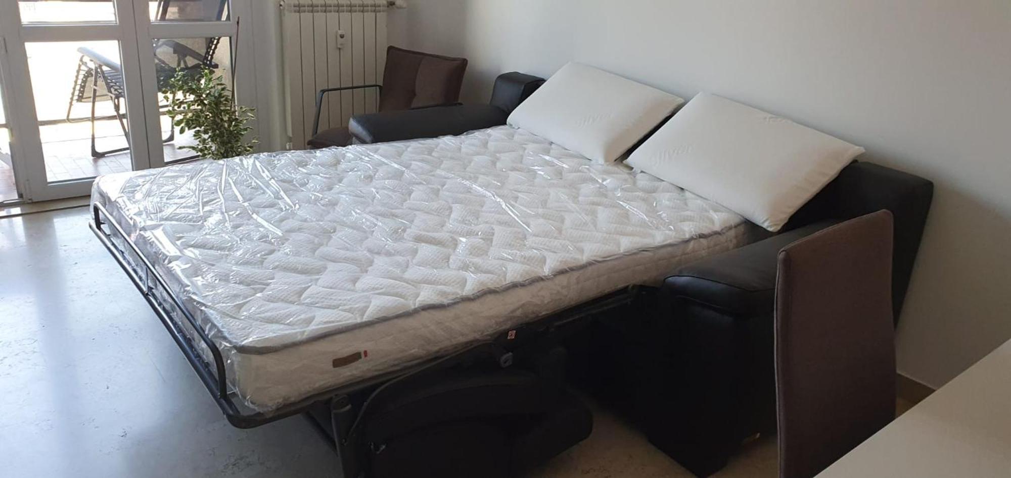 Apartment House Bocconi *