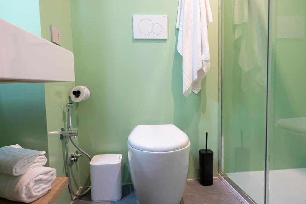 3-bedroom Design House San Babila-tricolore-m4 Apartment *