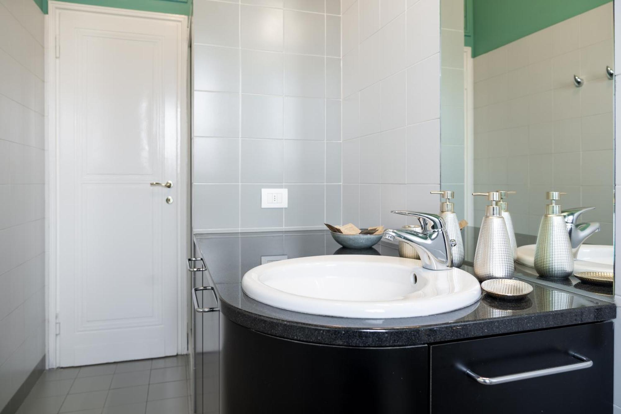 Apartment -duomo- Luxury Design