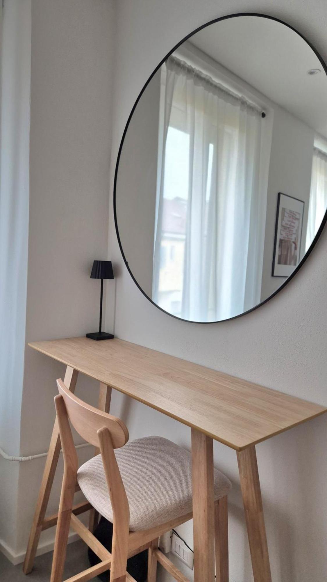 Whispering Naviglio Nest Apartment Milan