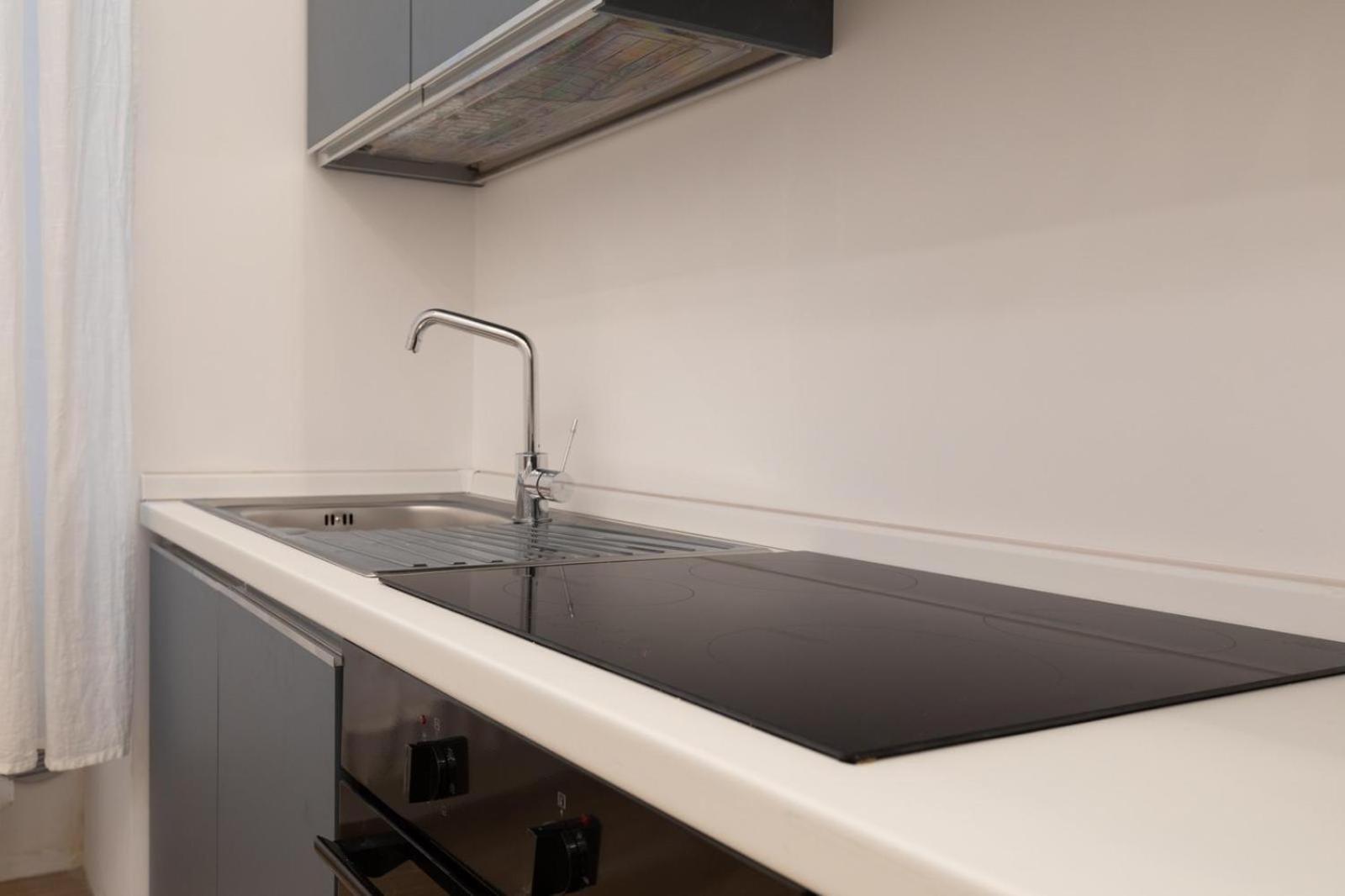Cenisio M5 Lovely Flat With Comfort E Wi-fi Apartamento *
