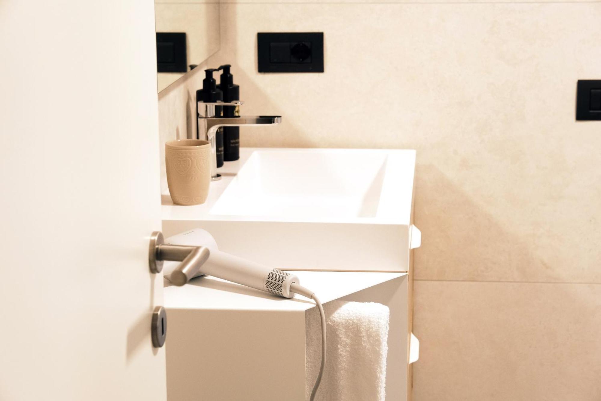 Comecasa Modern Terraced & Palestra Appartamento Milano