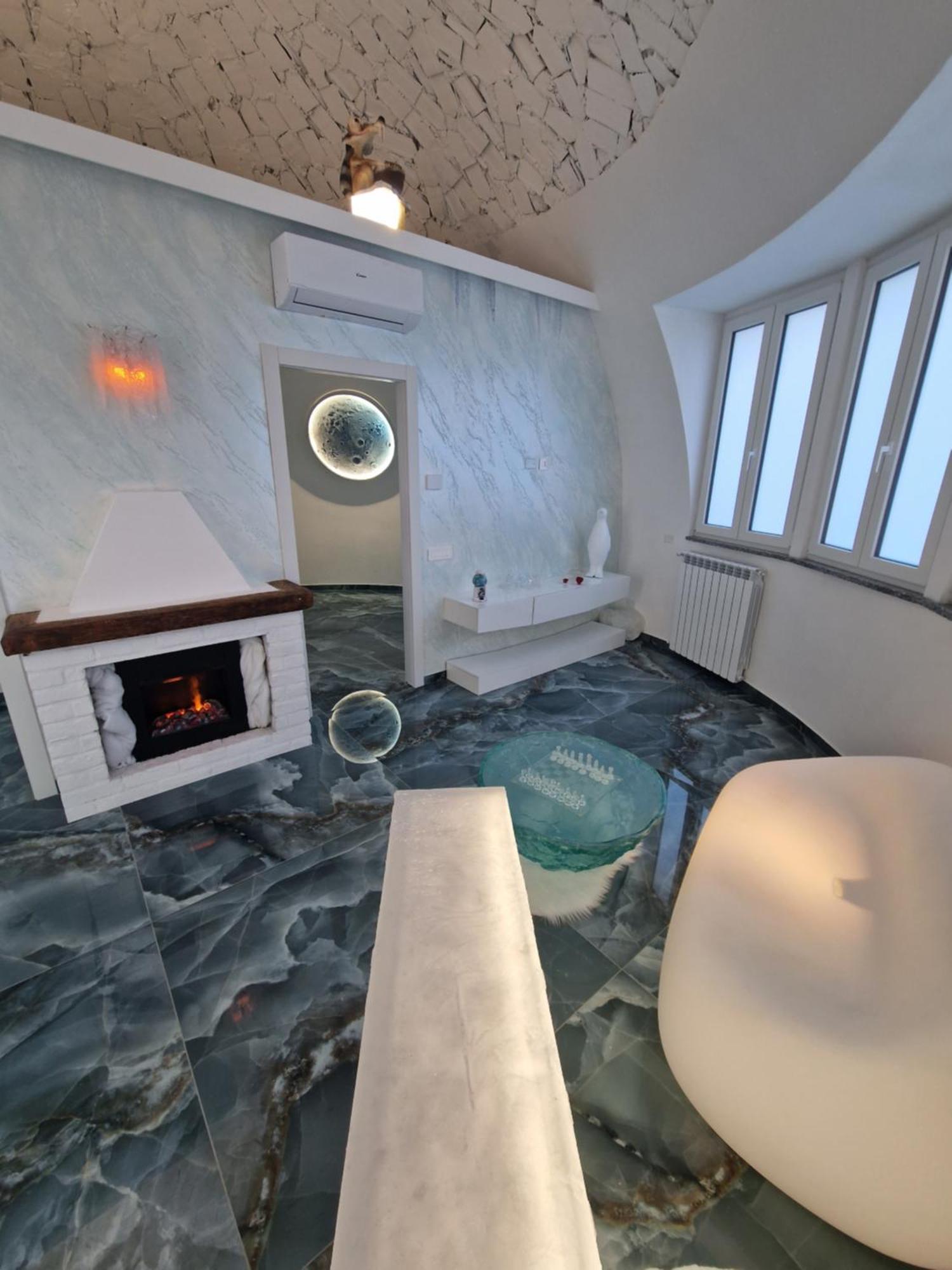 The Igloo Villa Milan