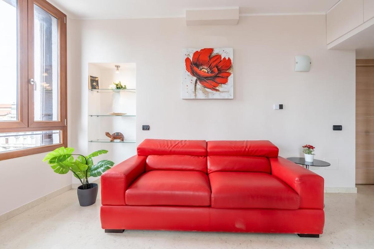 Station-duomo - Two Bedrooms & Terrace Appartamento Milano