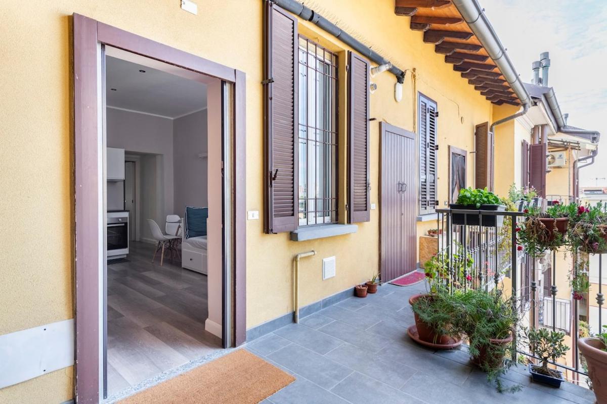 Navigli Ultimo Piano Apartment Milan