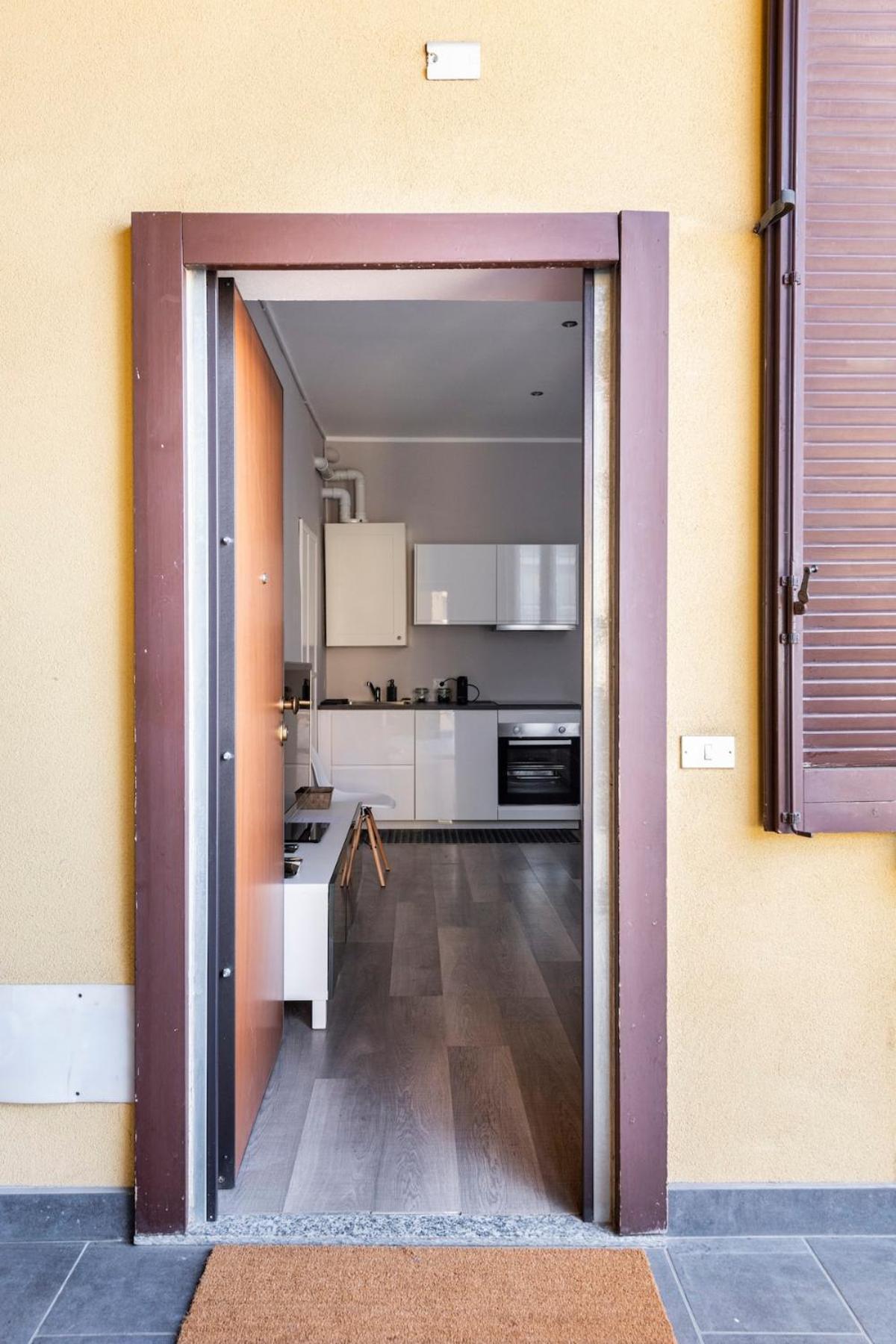 Navigli Ultimo Piano Apartment *