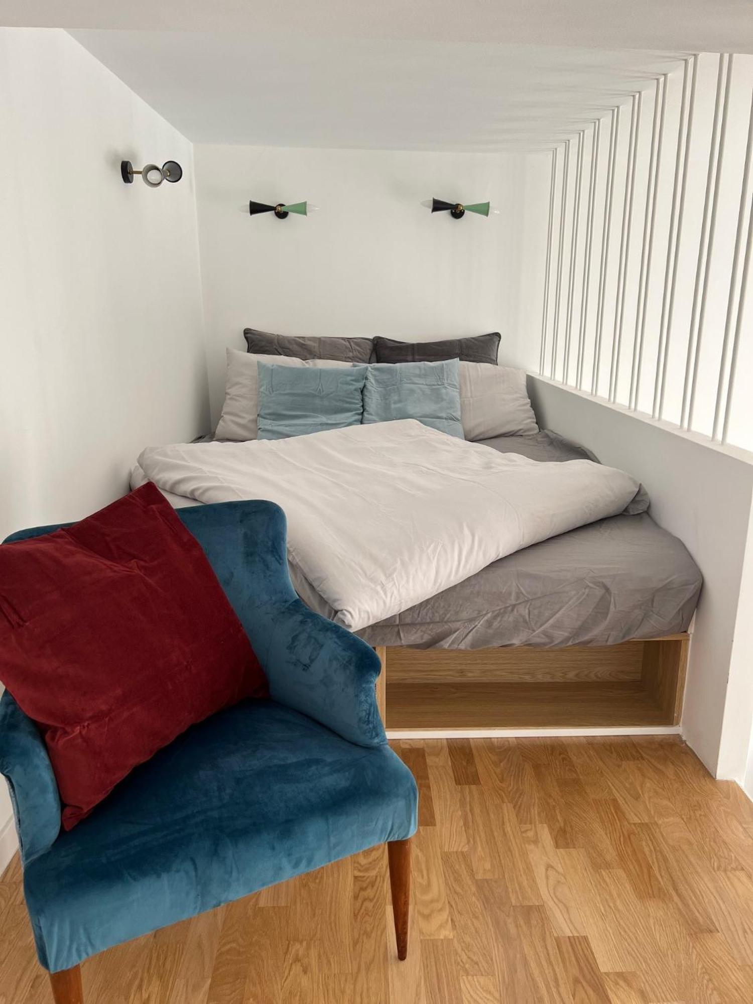 Apartment Design In The Heart Of *