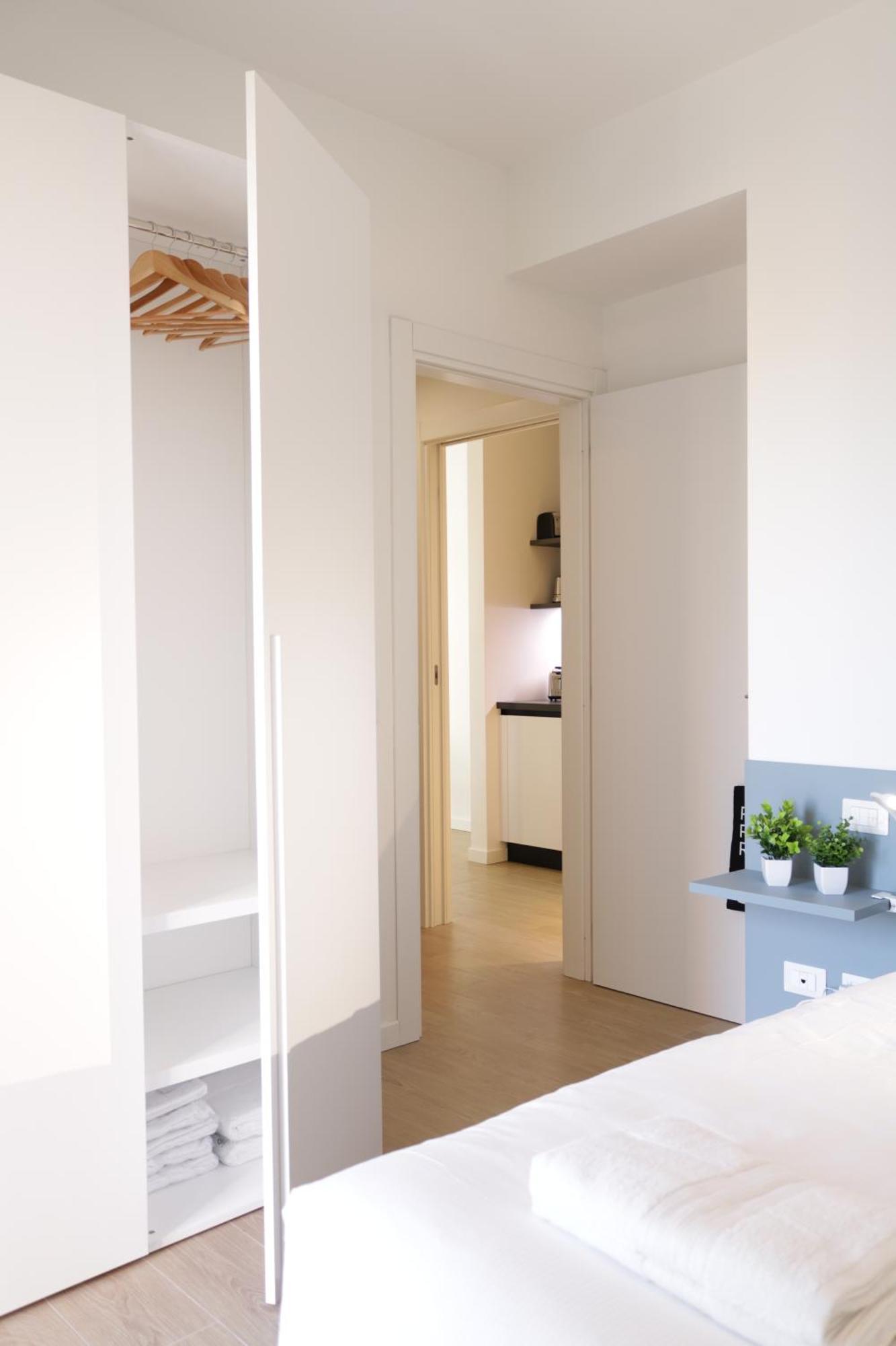 Apartment Gonin 58 Milan