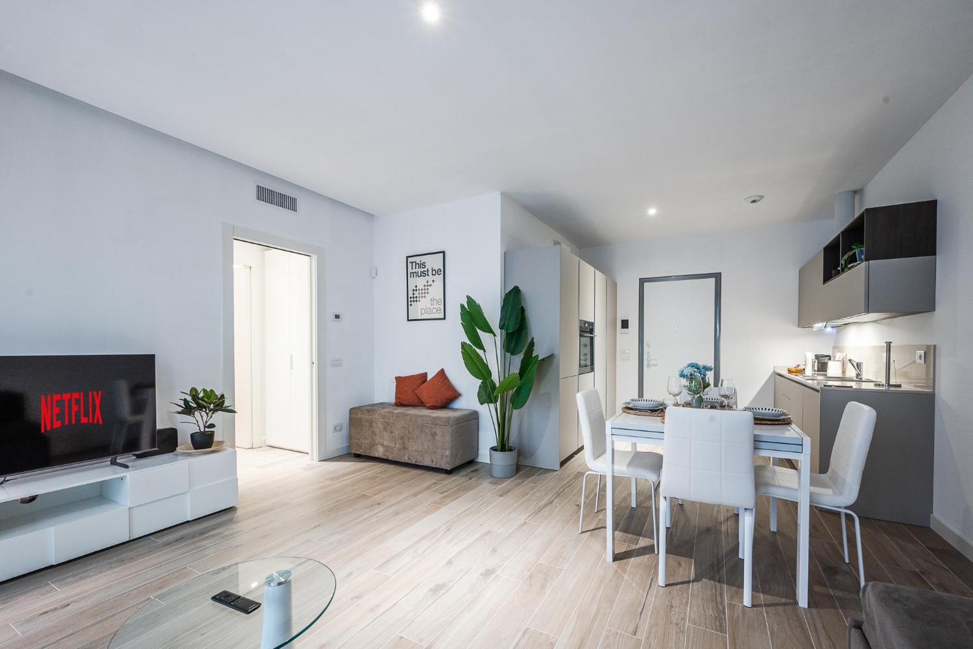 Urban Garden Flat In Modern Style Apartment Milan