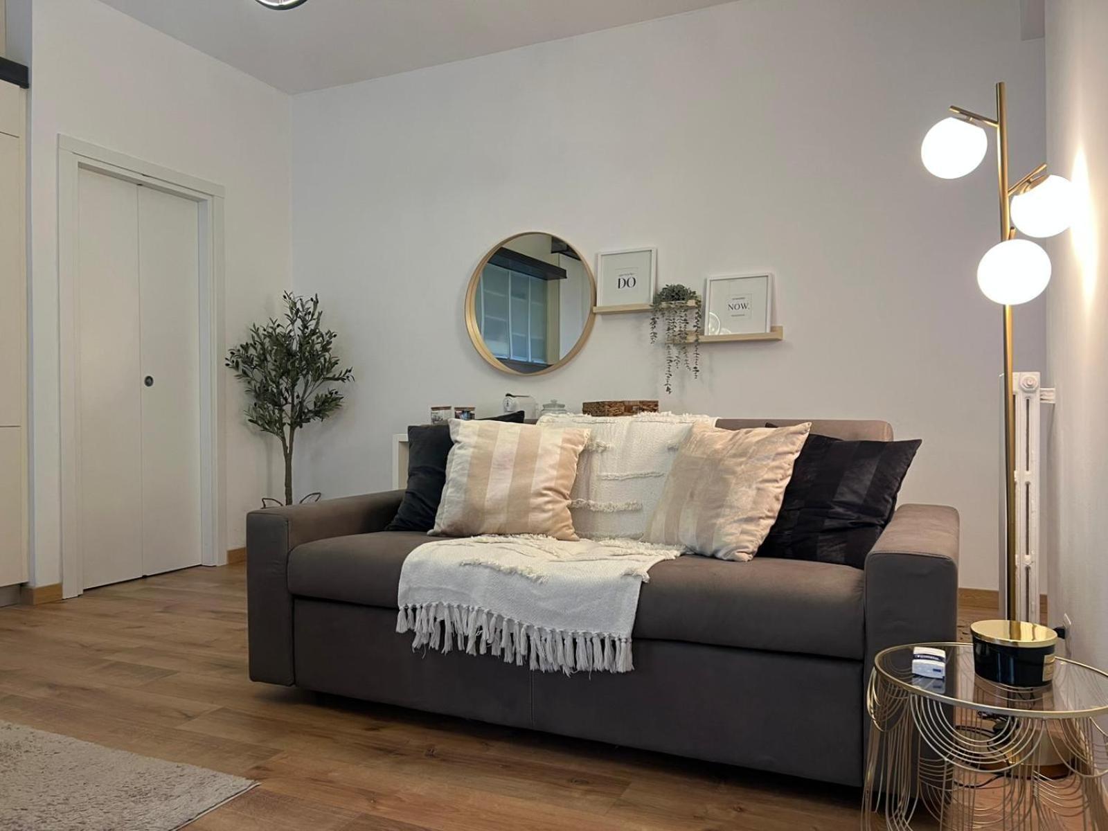 Apartment La Regina Delle Locazioni In Bocconi *