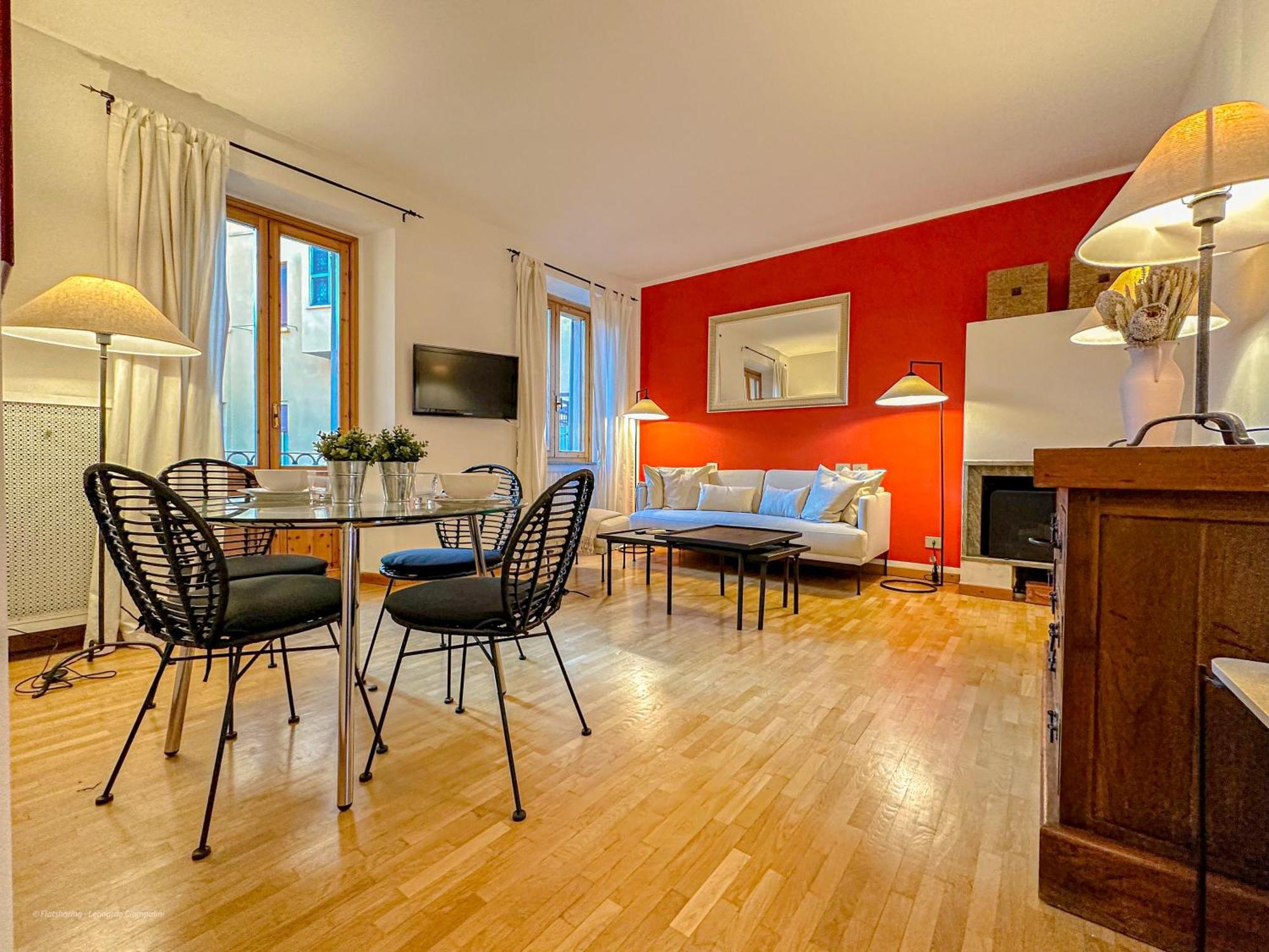 Apartment Red81 - 10 Min Dal Duomo - 2 Milan