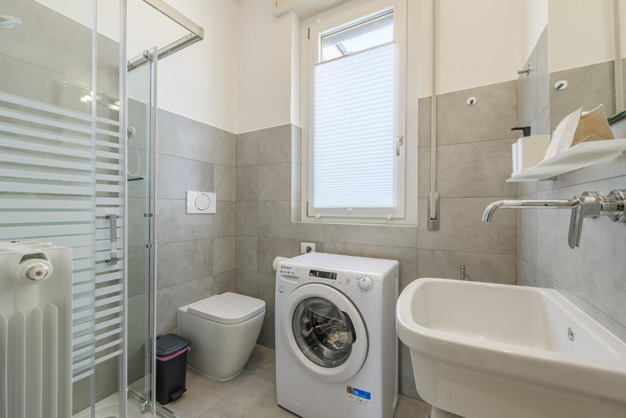 Apartamento Elegante Attico Con Terrazzo Esclusivo *