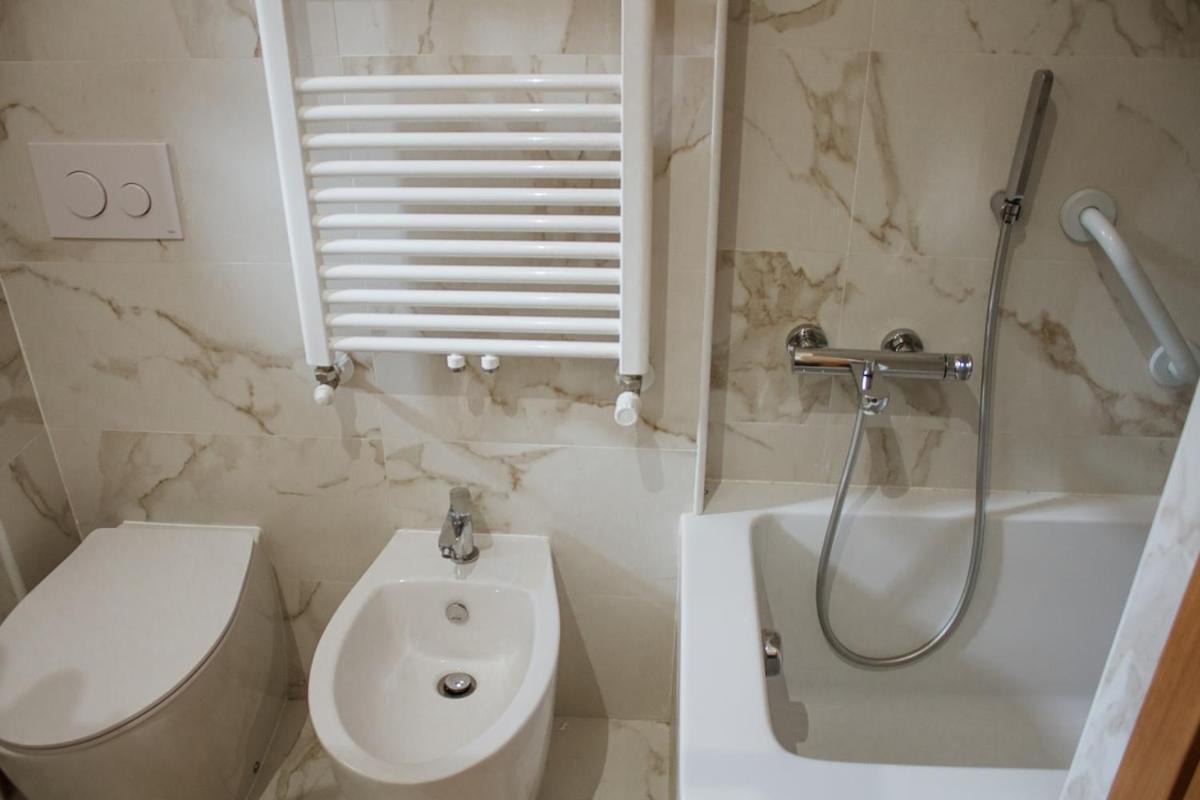 Apartamento New Apt 10 Minutes Duomo *