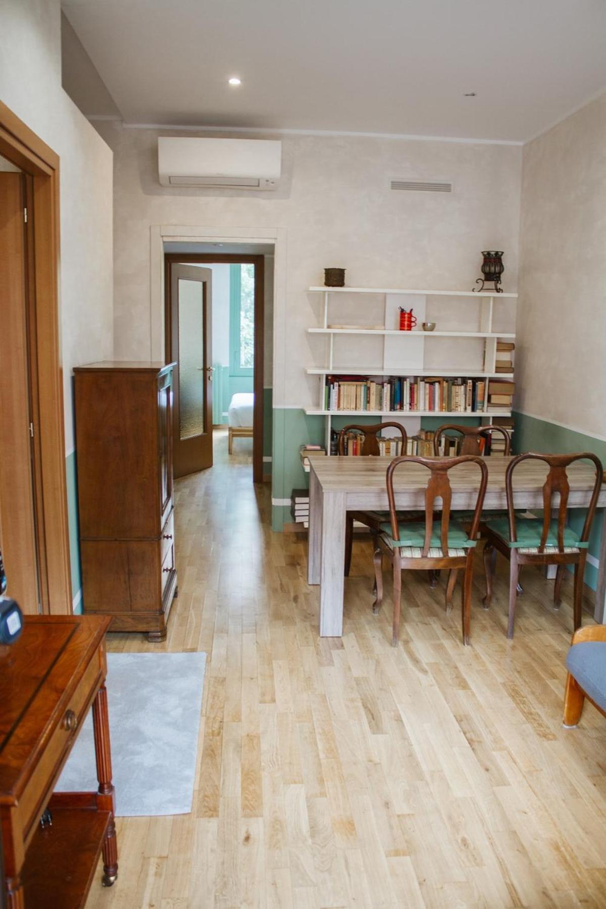 New Apt 10 Minutes Duomo Apartamento *