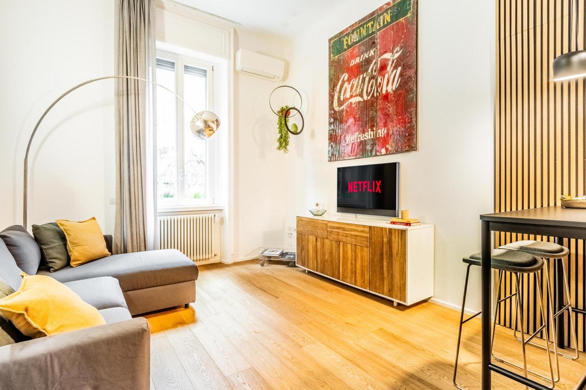 Apartment Goldoni House - Duomo 2 K M - Porta Venezia - Linate Milan