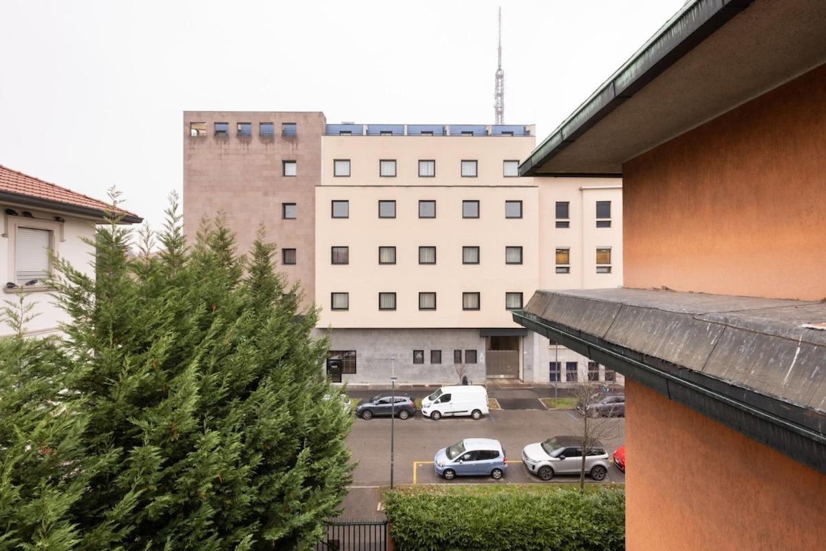 Apartment Beautiful 1 Bedroom Fiera Area - Mirable Pm *