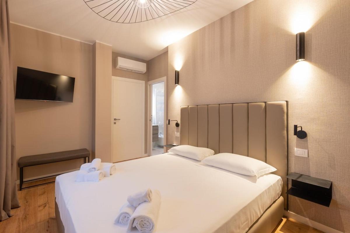 Beautiful 1 Bedroom Fiera Area - Mirable Pm Apartment Milan