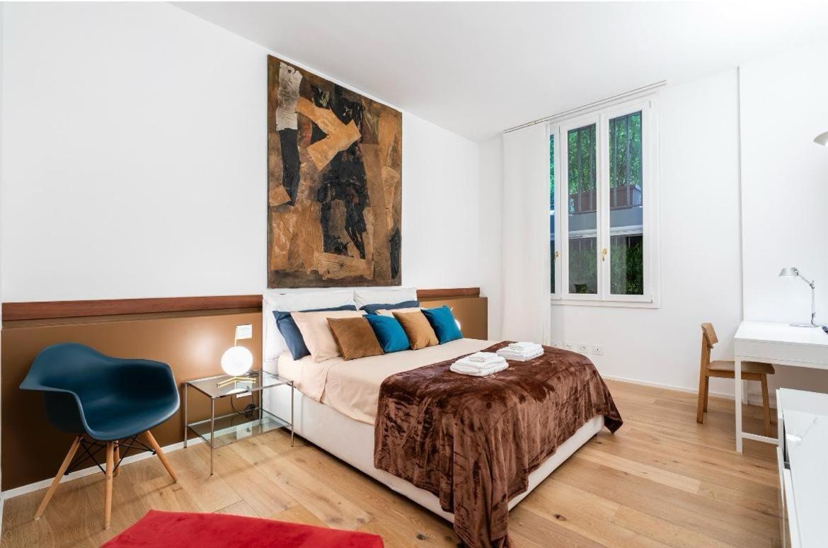 10 Minutes From The Duomo - Double Apartment Milan