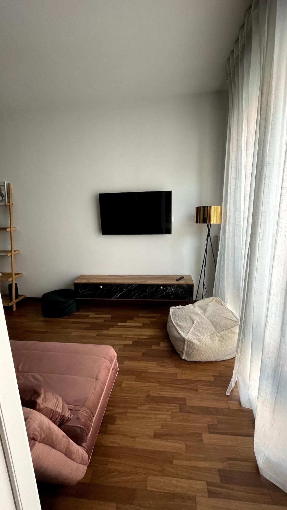 Bocconi 1-bdr With Comforts Apartment *