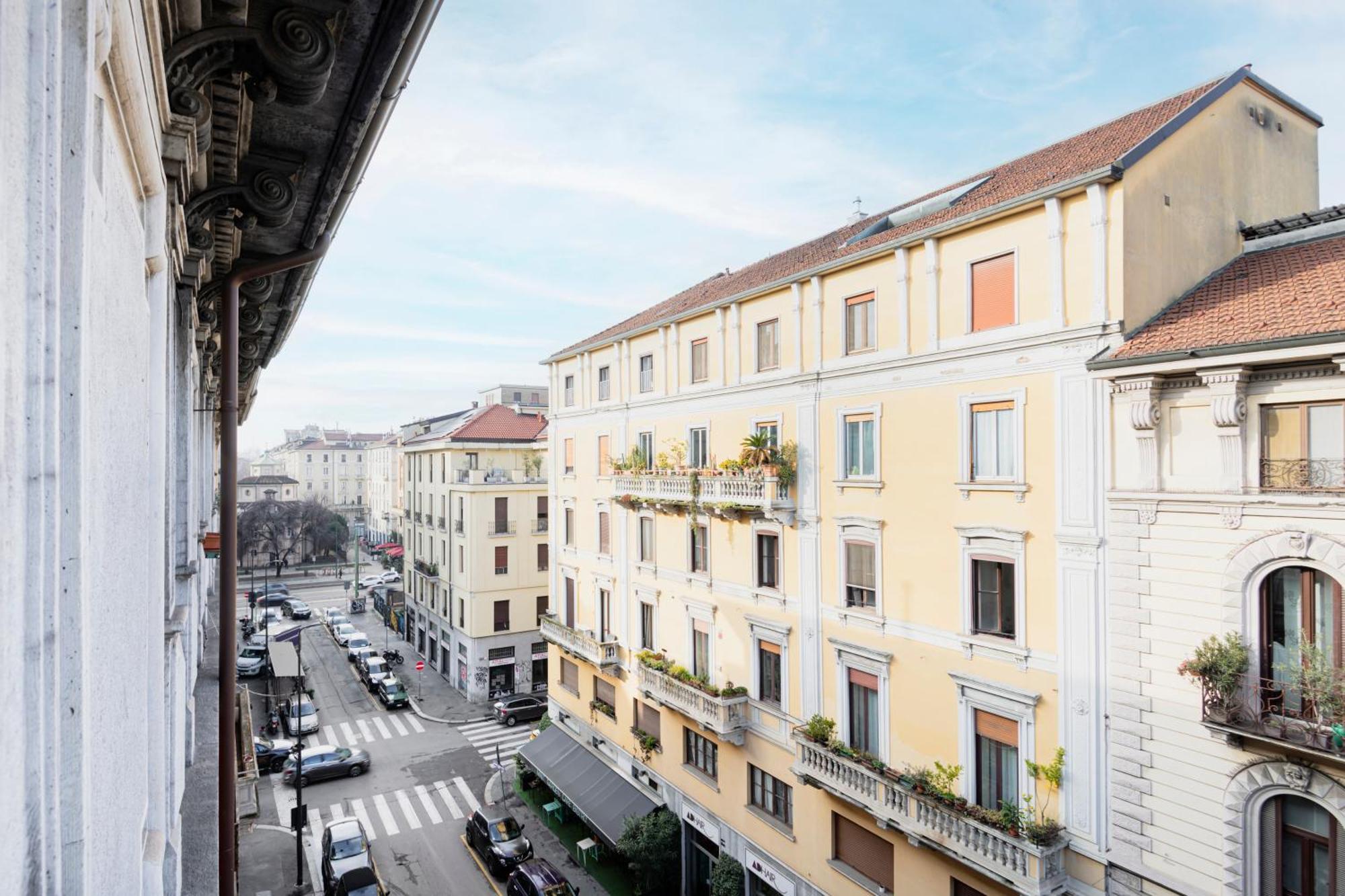 Apartment In The Heart Of Porta Venezia Milan