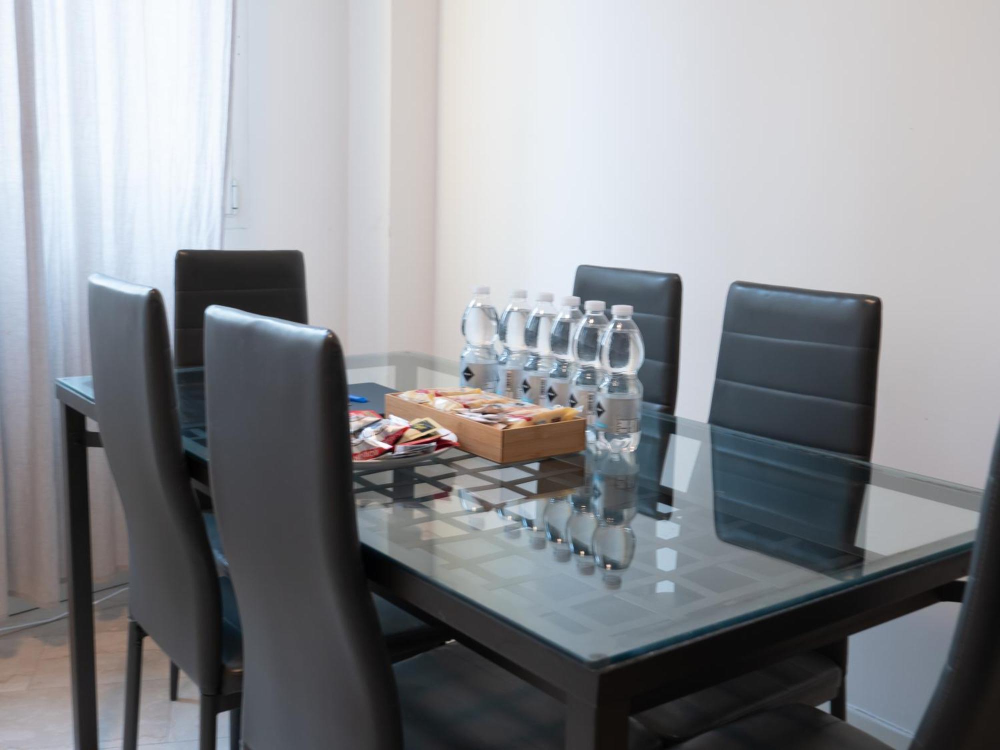 Apartment Prestige Boutique Homes - Duomo 1 Milan