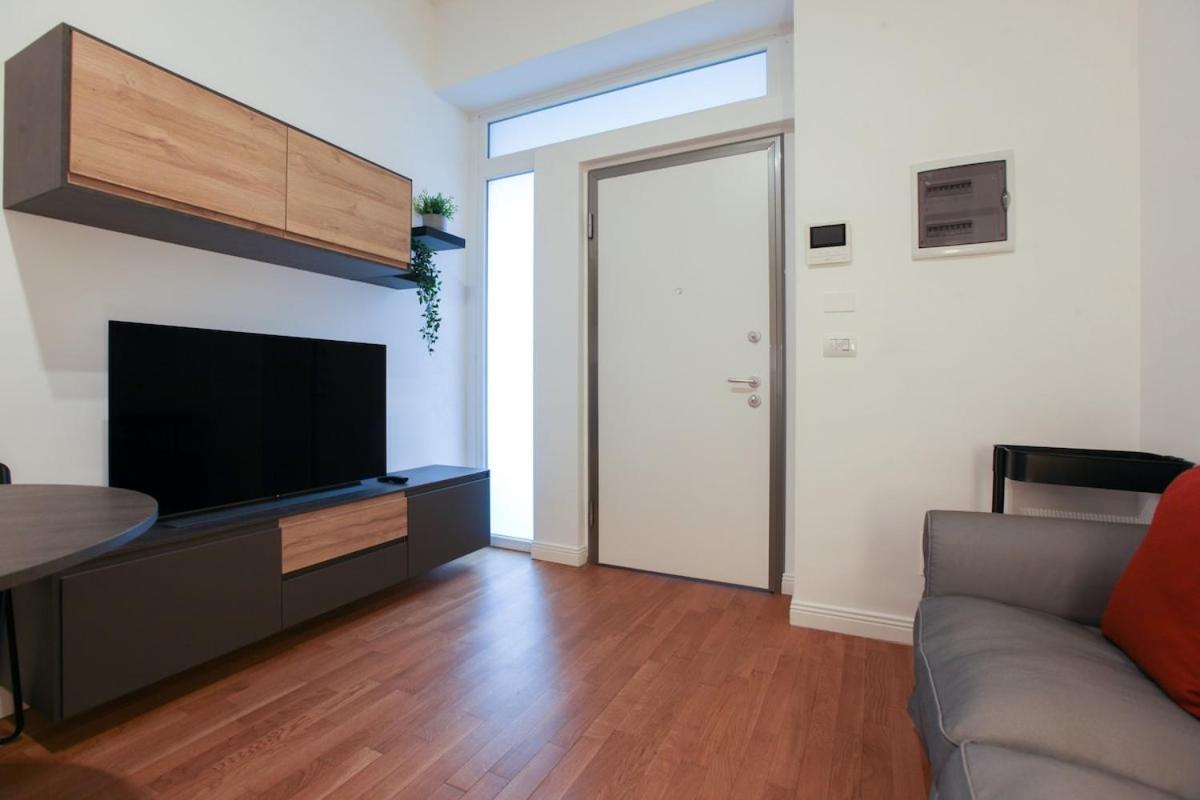 Hacca Collection - Charming Gem In Corso Magenta & Sant'ambrogio Apartment Milan