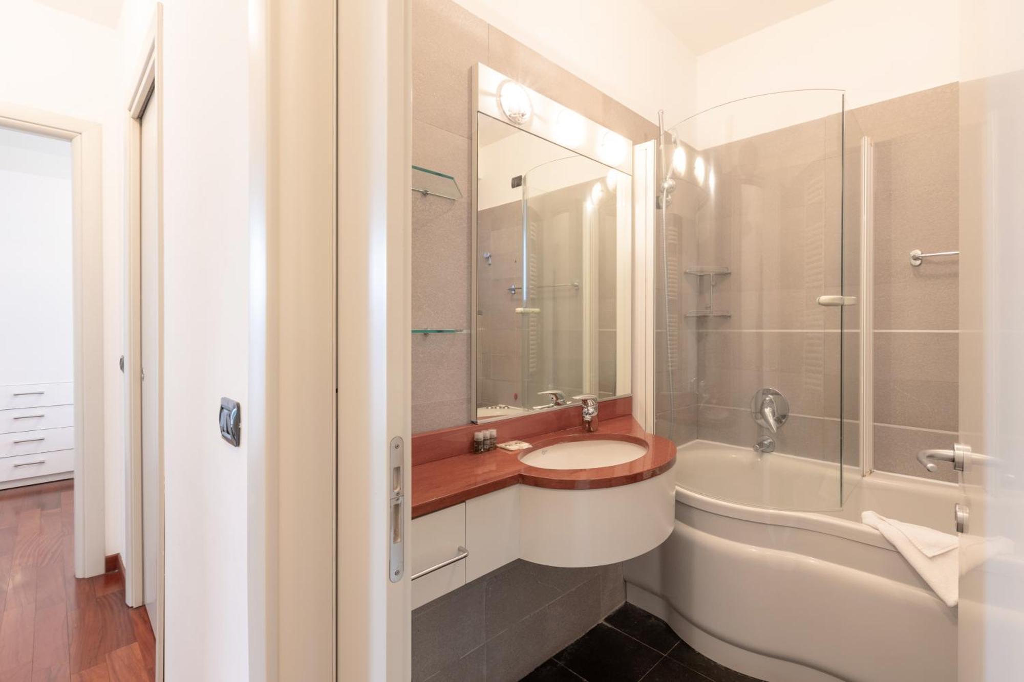 Bright Two Bedrooms With Terrace Zanuso - Mirable Pm *