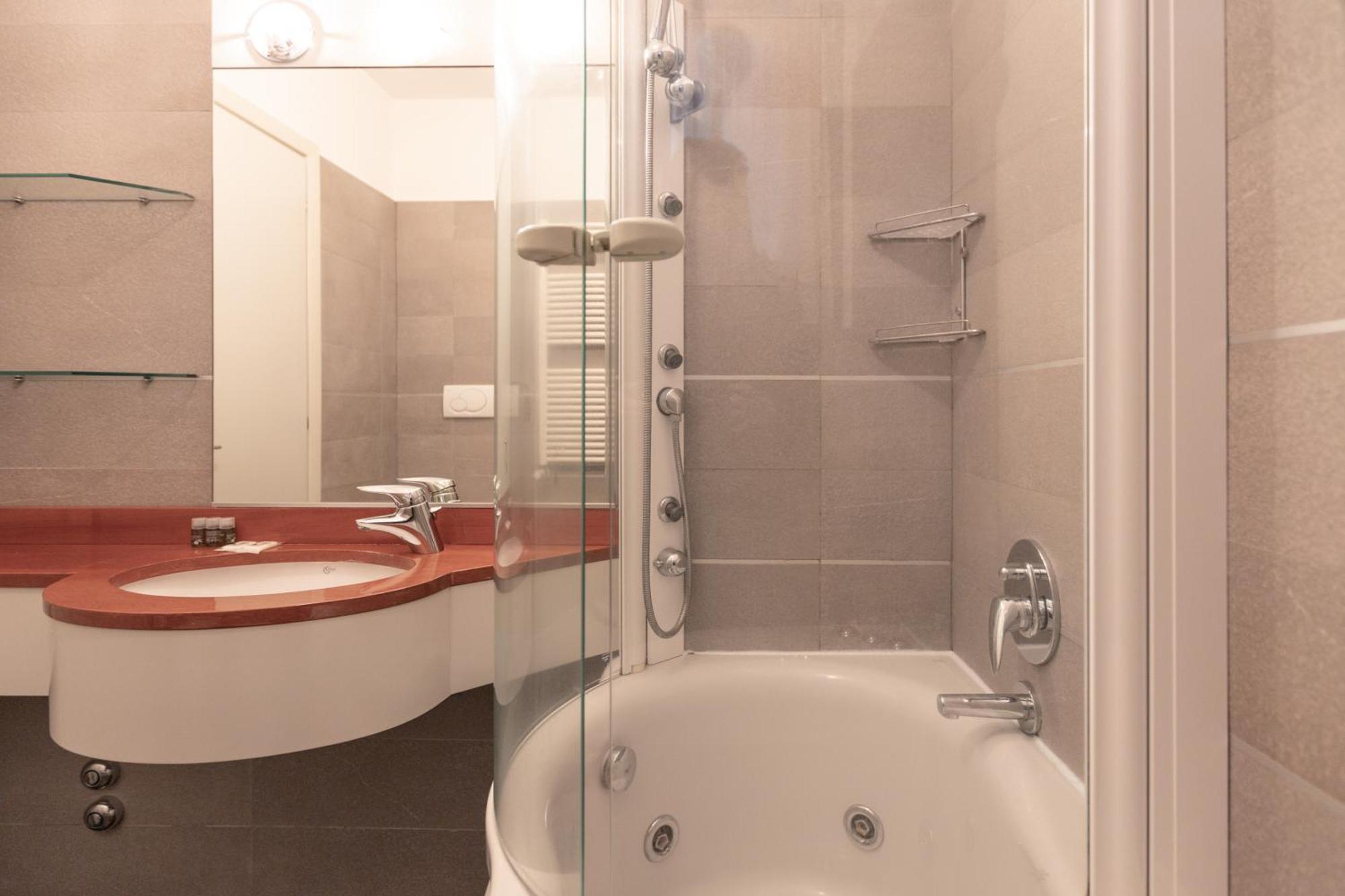 Bright Two Bedrooms With Terrace Zanuso - Mirable Pm Apartment *
