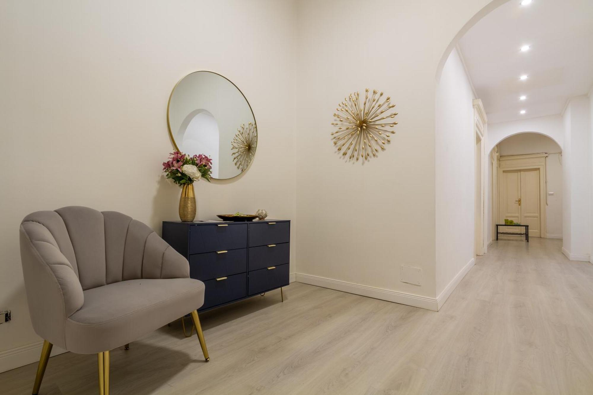 Apartamento Duomo Centro 10 Min-linate 10 Min -lumiere Harmony Maison-