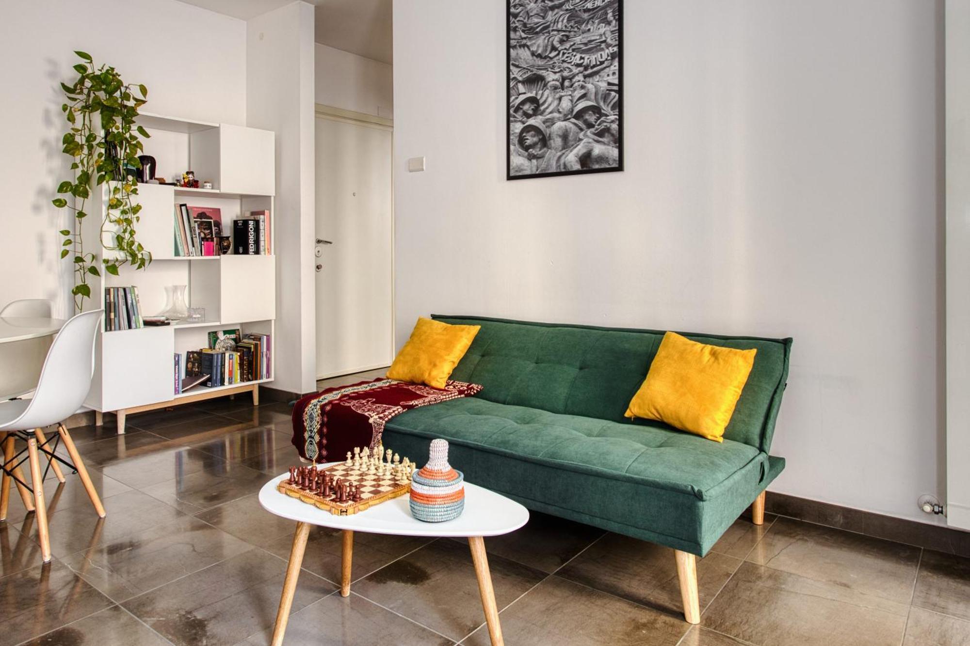 Apartment In Citta Studi 3 Pax *