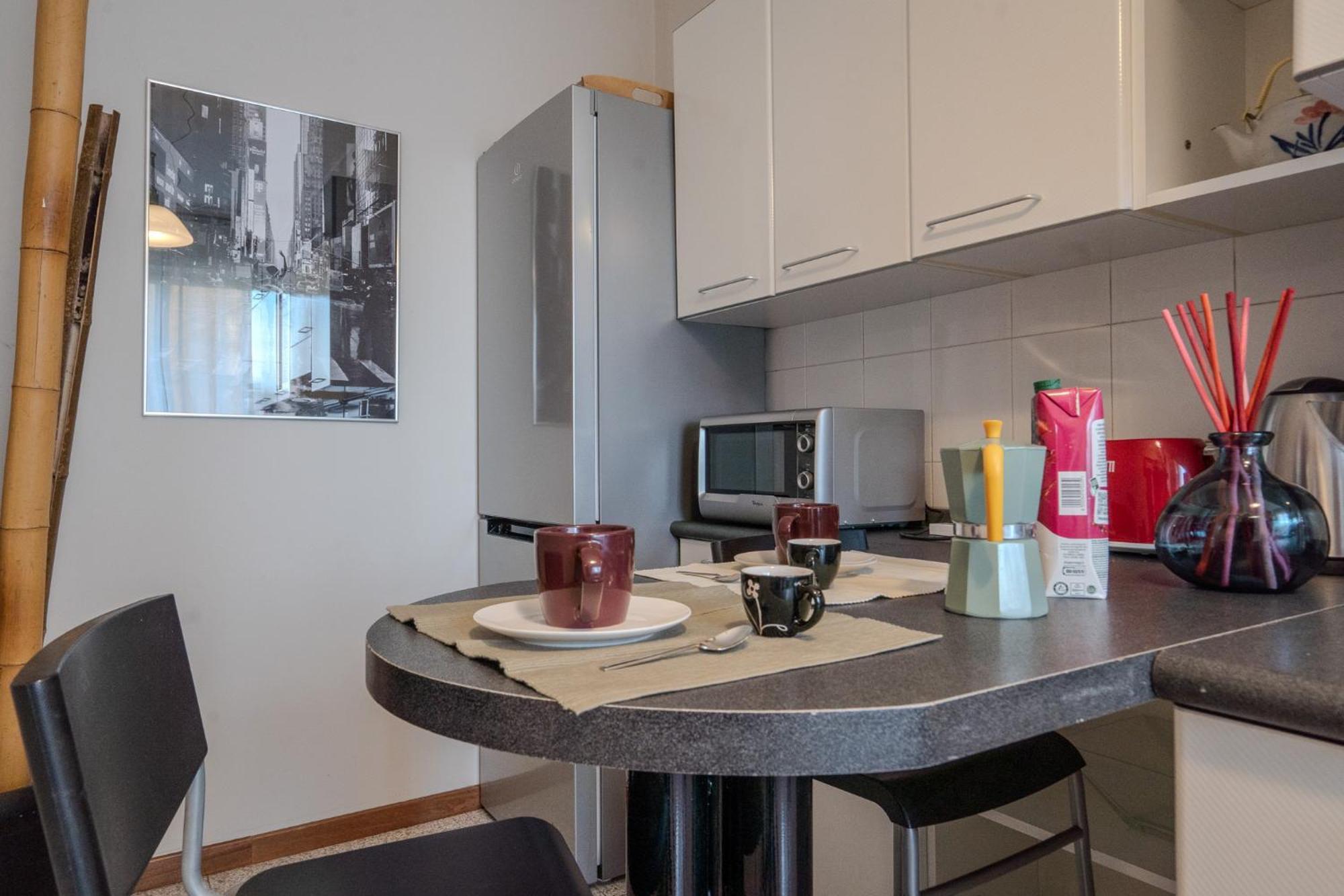 Caseospitali - Casa Pop Art Luminoso Per 4 Citta Studi, Lambrate Apartment