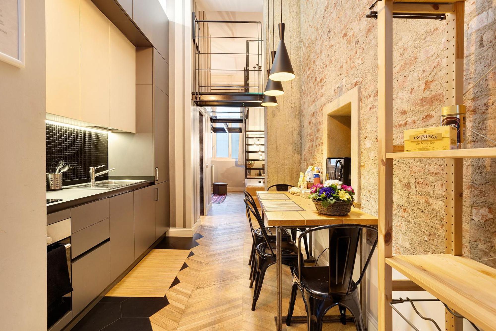 Dezza Loft Apartment